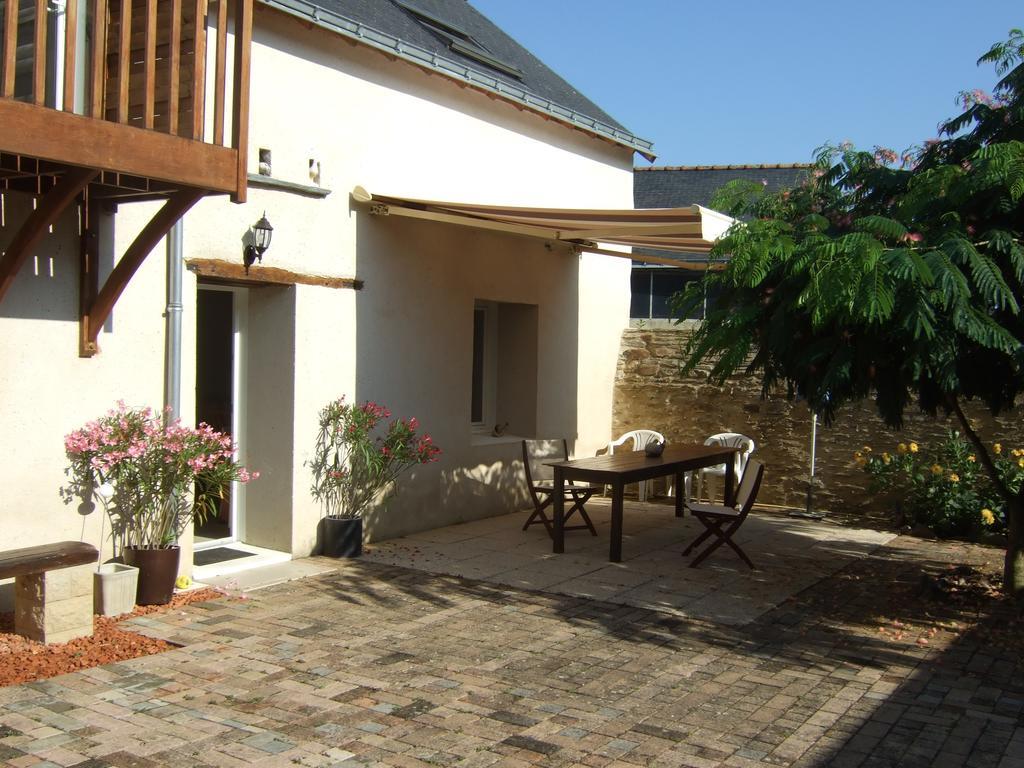 Bed and Breakfast Les Escargots Vauchretien Экстерьер фото